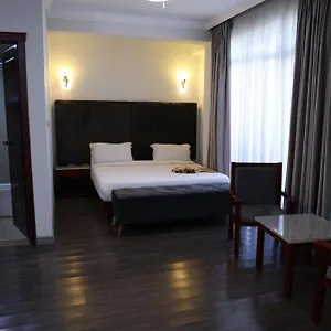 Hotel Trinity